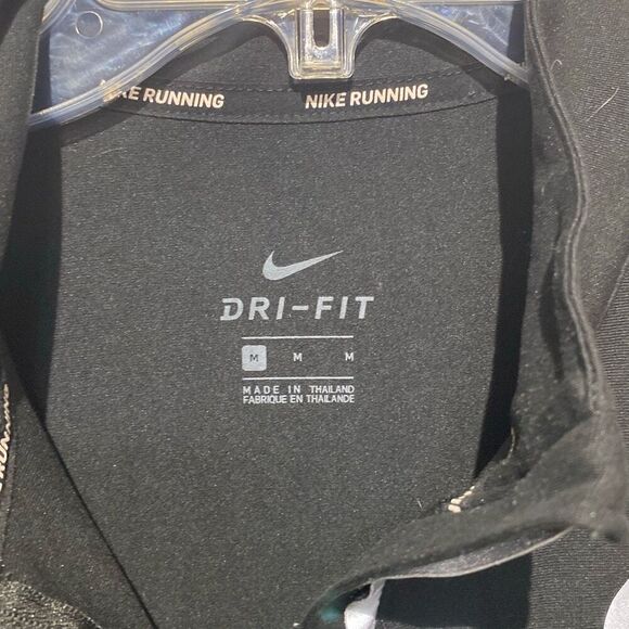 Nike Running Women's Black Dri-Fit Half Zip Long Sleeve Athletic Shirt Medium - Picture 9 of 9